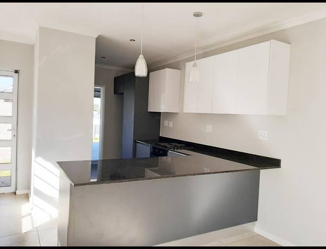 3 BEDROOM HOUSE RENTED IN LOVEMORE PARK
